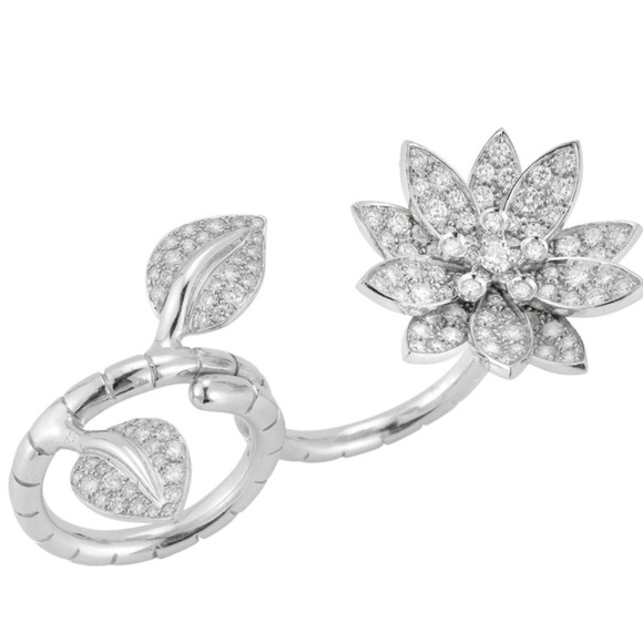 Van Cleef & Arpels Lotus Ring  SZ 48/4.5 - Picture 1 of 11